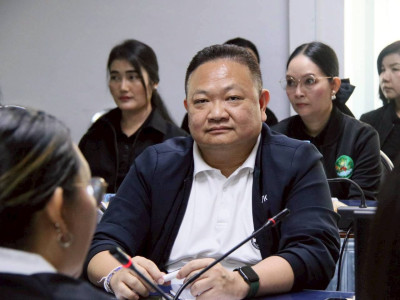 รองอธิบดีกรมส่งเสริมสหกรณ์ พร้อมด้วย นายณัฐพล แป้นนอก ... พารามิเตอร์รูปภาพ 3