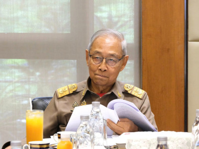 พลอากาศเอก ชลิต พุกผาสุข องคมนตรี ... พารามิเตอร์รูปภาพ 14