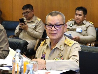 พลอากาศเอก ชลิต พุกผาสุข องคมนตรี ... พารามิเตอร์รูปภาพ 3