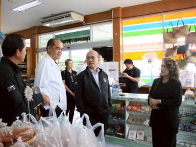 รองอธิบดีกรมส่งเสริมสหกรณ์ พร้อมด้วย นายณัฐพล แป้นนอก ... พารามิเตอร์รูปภาพ 30