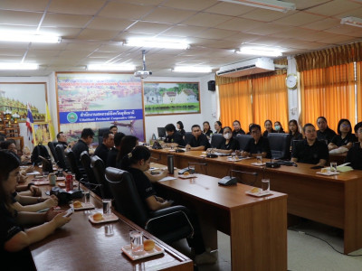 รองอธิบดีกรมส่งเสริมสหกรณ์ พร้อมด้วย นายศุภธีร์ อยู่วัฒนา ... พารามิเตอร์รูปภาพ 16