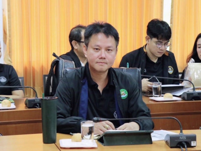 รองอธิบดีกรมส่งเสริมสหกรณ์ พร้อมด้วย นายศุภธีร์ อยู่วัฒนา ... พารามิเตอร์รูปภาพ 5