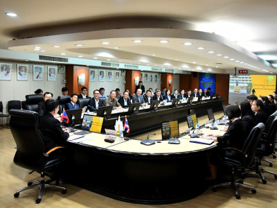 อธิบดีกรมส่งเสริมสหกรณ์ พร้อมด้วย ... พารามิเตอร์รูปภาพ 19