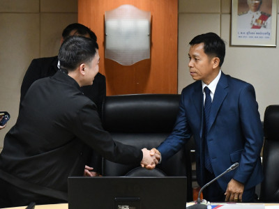 อธิบดีกรมส่งเสริมสหกรณ์ พร้อมด้วย ... พารามิเตอร์รูปภาพ 7