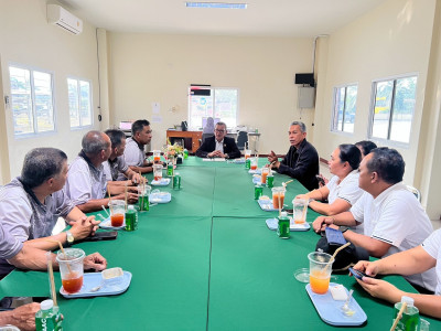 รองอธิบดีกรมส่งเสริมสหกรณ์ พร้อมด้วย นางเลขา จันทร์เจริญ ... พารามิเตอร์รูปภาพ 8