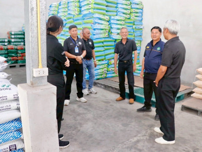 รองอธิบดีกรมส่งเสริมสหกรณ์ พร้อมด้วย เขตตรวจราชการที่ 5 ... พารามิเตอร์รูปภาพ 34