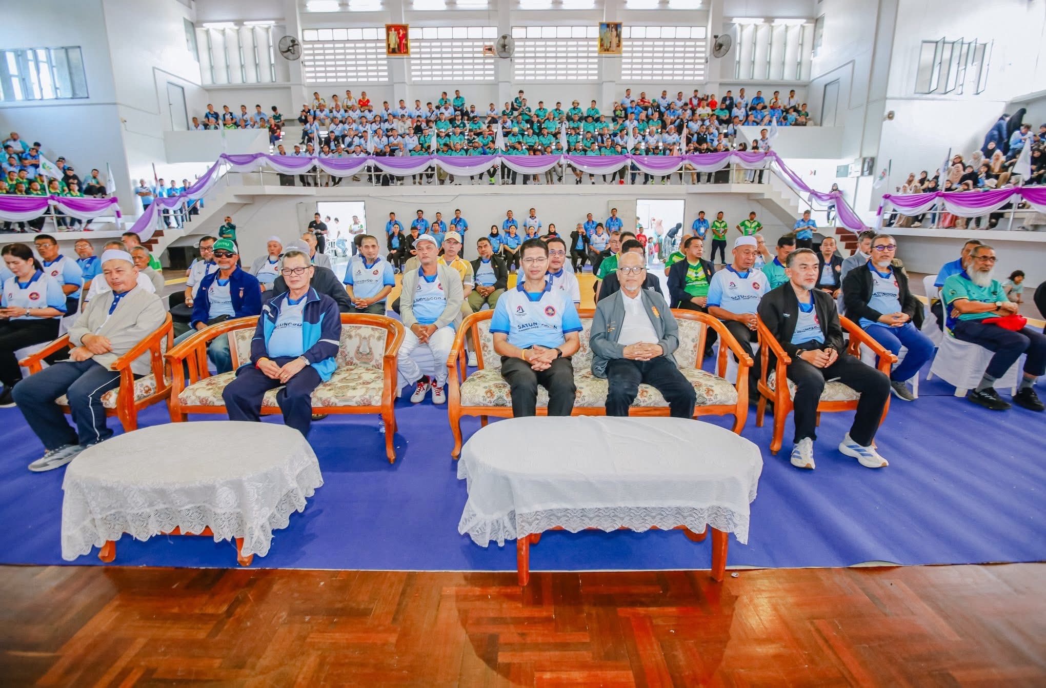 รองอธิบดีกรมส่งเสริมสหกรณ์ ... พารามิเตอร์รูปภาพ 1