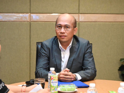 รองอธิบดีกรมส่งเสริมสหกรณ์ ... พารามิเตอร์รูปภาพ 1