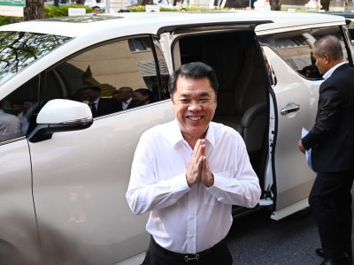 นายสุริยะ จึงรุ่งเรืองกิจ ... พารามิเตอร์รูปภาพ 10