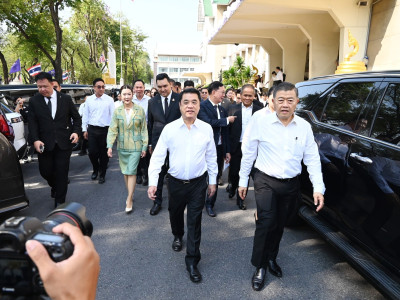 นายสุริยะ จึงรุ่งเรืองกิจ ... พารามิเตอร์รูปภาพ 16