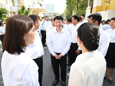 นายสุริยะ จึงรุ่งเรืองกิจ ... พารามิเตอร์รูปภาพ 27