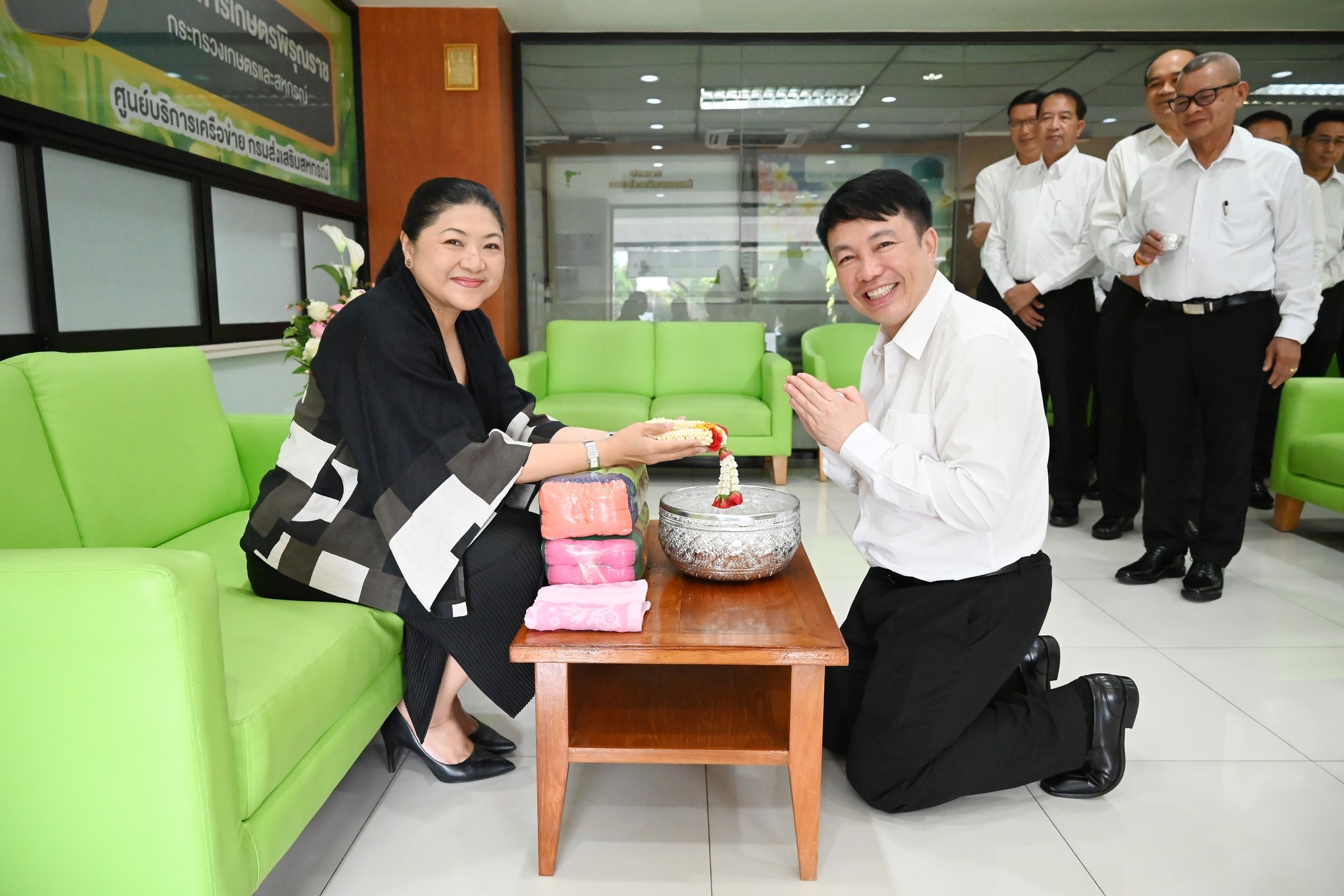 อธิบดีกรมส่งเสริมสหกรณ์ ... พารามิเตอร์รูปภาพ 1