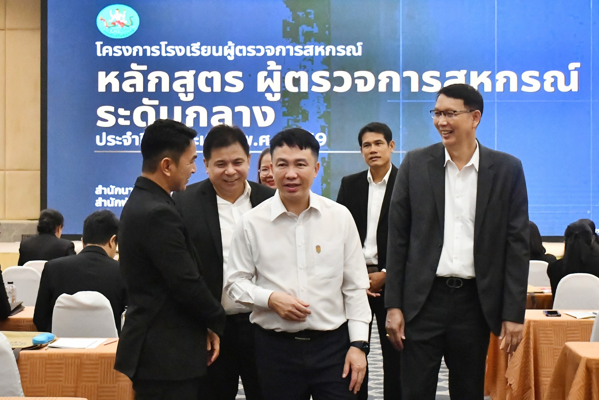 อธิบดีกรมส่งเสริมสหกรณ์ เป็นประธานในพิธีเปิดโครงการ ... พารามิเตอร์รูปภาพ 1