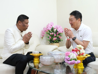 อธิบดีกรมส่งเสริมสหกรณ์ เป็นประธานในพิธีเปิดงานรดน้ำขอพร ... พารามิเตอร์รูปภาพ 13