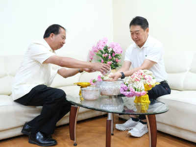 อธิบดีกรมส่งเสริมสหกรณ์ เป็นประธานในพิธีเปิดงานรดน้ำขอพร ... พารามิเตอร์รูปภาพ 20