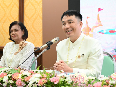 อธิบดีกรมส่งเสริมสหกรณ์ เป็นประธานในพิธีเปิดงานรดน้ำขอพร ... พารามิเตอร์รูปภาพ 3