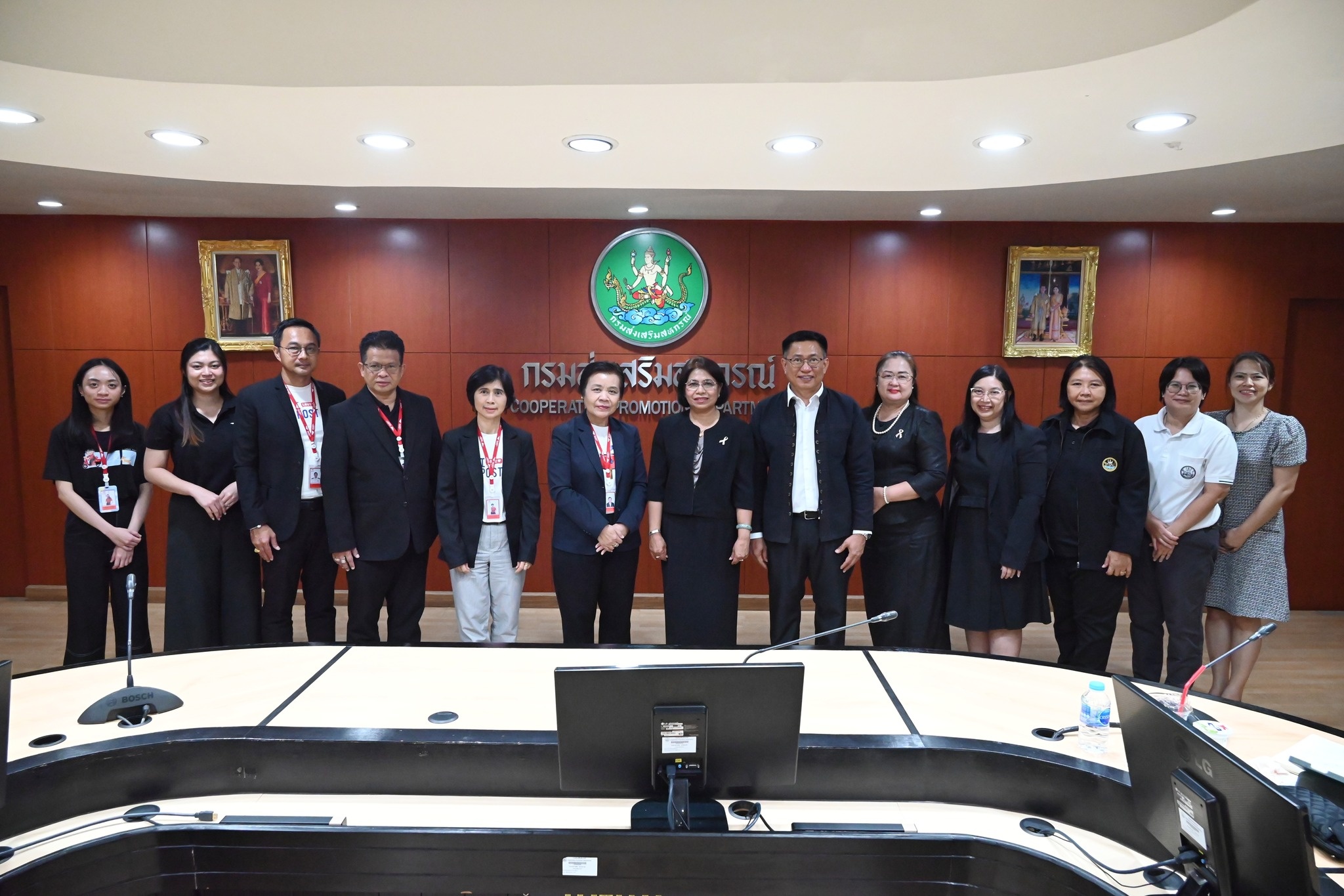 นางสาวปรานอม จันทร์ใหม่ ผู้ทรงคุณวุฒิด้านการสหกรณ์ ... พารามิเตอร์รูปภาพ 1