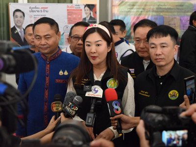 นางสาวปิยะรัฐชย์ ติยะไพรัช ... พารามิเตอร์รูปภาพ 72