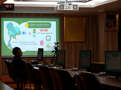 รองอธิบดีกรมส่งเสริมสหกรณ์ ... พารามิเตอร์รูปภาพ 25