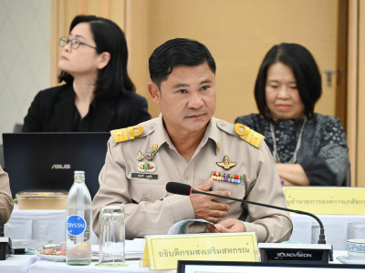 พลอากาศเอก ชลิต พุกผาสุข องคมนตรี ... พารามิเตอร์รูปภาพ 12