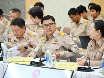 พลอากาศเอก ชลิต พุกผาสุข องคมนตรี ... พารามิเตอร์รูปภาพ 4