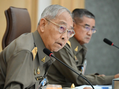 พลอากาศเอก ชลิต พุกผาสุข องคมนตรี ... พารามิเตอร์รูปภาพ 8