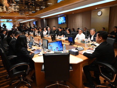 นายสุริยะ จึงรุ่งเรืองกิจ ... พารามิเตอร์รูปภาพ 12