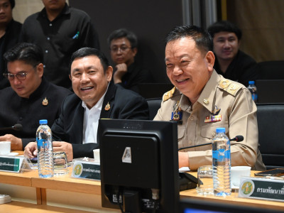 นายสุริยะ จึงรุ่งเรืองกิจ ... พารามิเตอร์รูปภาพ 21