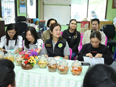 นางสาวปิยะรัฐชย์ ติยะไพรัช ... พารามิเตอร์รูปภาพ 2