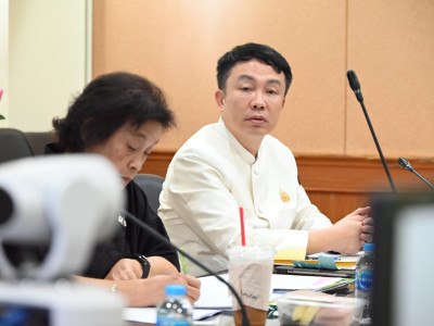 นายวิศิษฐ์ ศรีสุวรรณ์ ประธานกรรมการพิทยาลงกรณมูลนิธิ ... พารามิเตอร์รูปภาพ 11