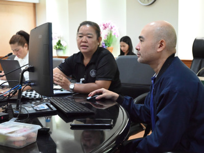 นายวิศิษฐ์ ศรีสุวรรณ์ ประธานกรรมการพิทยาลงกรณมูลนิธิ ... พารามิเตอร์รูปภาพ 22
