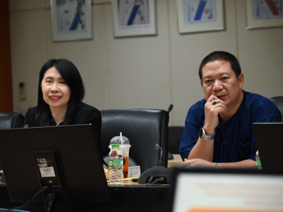 รองอธิบดีกรมส่งเสริมสหกรณ์ พร้อมด้วย นางสาวบุญรัตน์ ... พารามิเตอร์รูปภาพ 28
