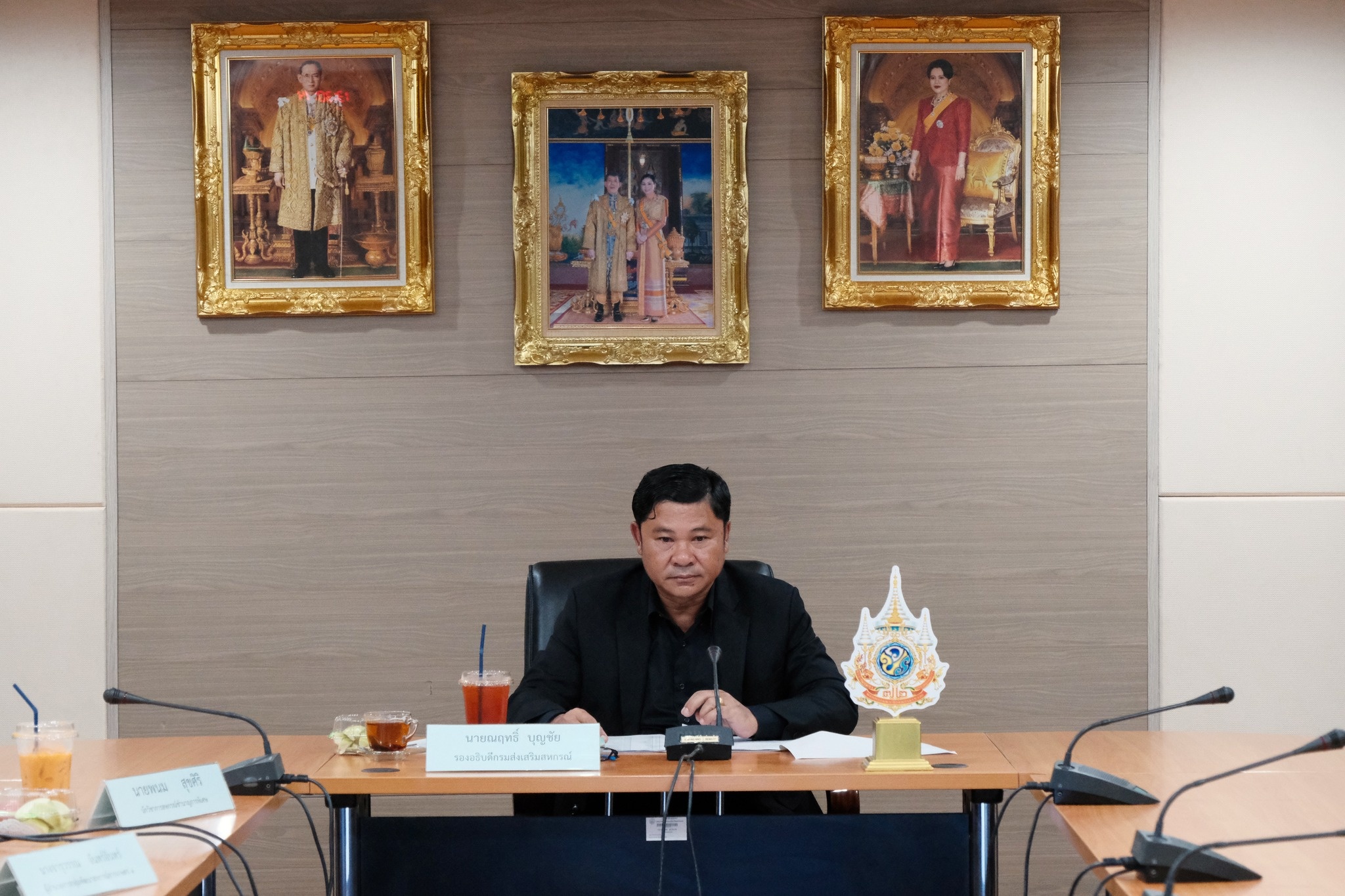 รองอธิบดีกรมส่งเสริมสหกรณ์ ... พารามิเตอร์รูปภาพ 1