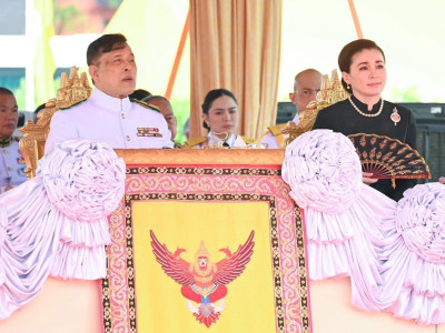 พระบาทสมเด็จพระเจ้าอยู่หัว และสมเด็จพระนางเจ้าฯ ... พารามิเตอร์รูปภาพ 1