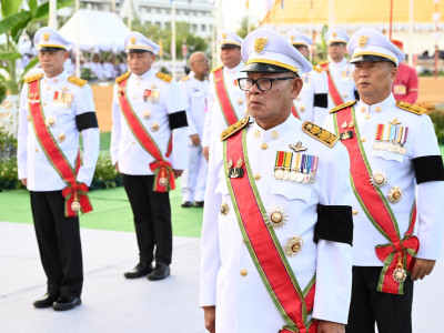 พระบาทสมเด็จพระเจ้าอยู่หัว และสมเด็จพระนางเจ้าฯ ... พารามิเตอร์รูปภาพ 28
