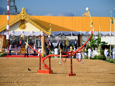 พระบาทสมเด็จพระเจ้าอยู่หัว และสมเด็จพระนางเจ้าฯ ... พารามิเตอร์รูปภาพ 7