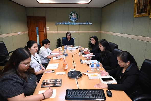 นางสาวปรานอม จันทร์ใหม่ ผู้ทรงคุณวุฒิด้านการสหกรณ์ ... พารามิเตอร์รูปภาพ 1