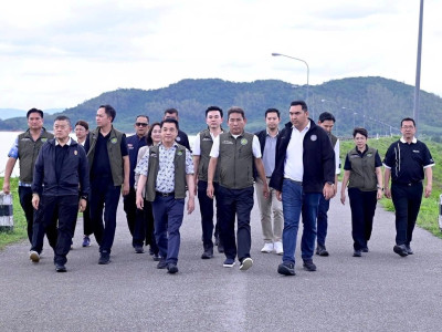 นายสุริยะ จึงรุ่งเรืองกิจ ... พารามิเตอร์รูปภาพ 16