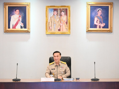 นายทรงศักดิ์ ทองศรี รองนายกรัฐมนตรี ... พารามิเตอร์รูปภาพ 1