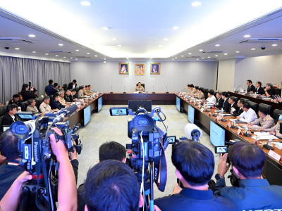 นายทรงศักดิ์ ทองศรี รองนายกรัฐมนตรี ... พารามิเตอร์รูปภาพ 6