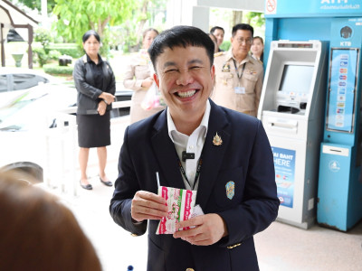 อธิบดีกรมส่งเสริมสหกรณ์ ร่วมบันทึกเทปรณรงค์การดื่มนมโคสดแท้ ... พารามิเตอร์รูปภาพ 25