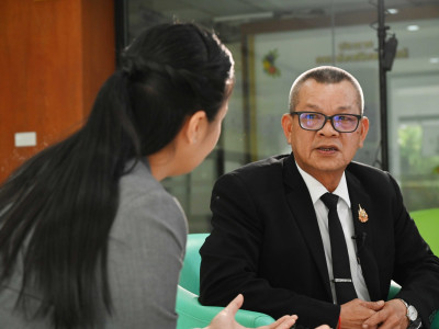 รองอธิบดีกรมส่งเสริมสหกรณ์ บันทึกเทปสัมภาษณ์ในประเด็น ... พารามิเตอร์รูปภาพ 9