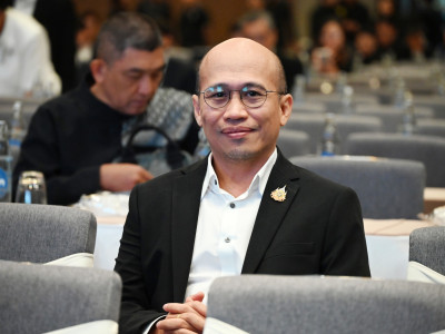 นายทรงศักดิ์ ทองศรี รองนายกรัฐมนตรี ... พารามิเตอร์รูปภาพ 3