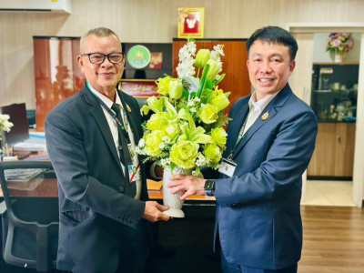 อธิบดีกรมส่งเสริมสหกรณ์ ร่วมแสดงความยินดีกับนางสาวปรานอม ... พารามิเตอร์รูปภาพ 3
