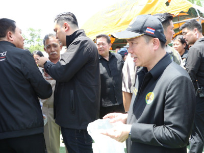 นายสุริยะ จึงรุ่งเรืองกิจ ... พารามิเตอร์รูปภาพ 28