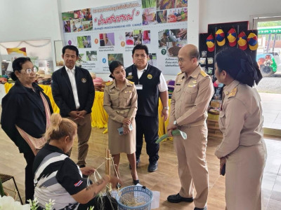 รองอธิบดีกรมส่งเสริมสหกรณ์ ... พารามิเตอร์รูปภาพ 12