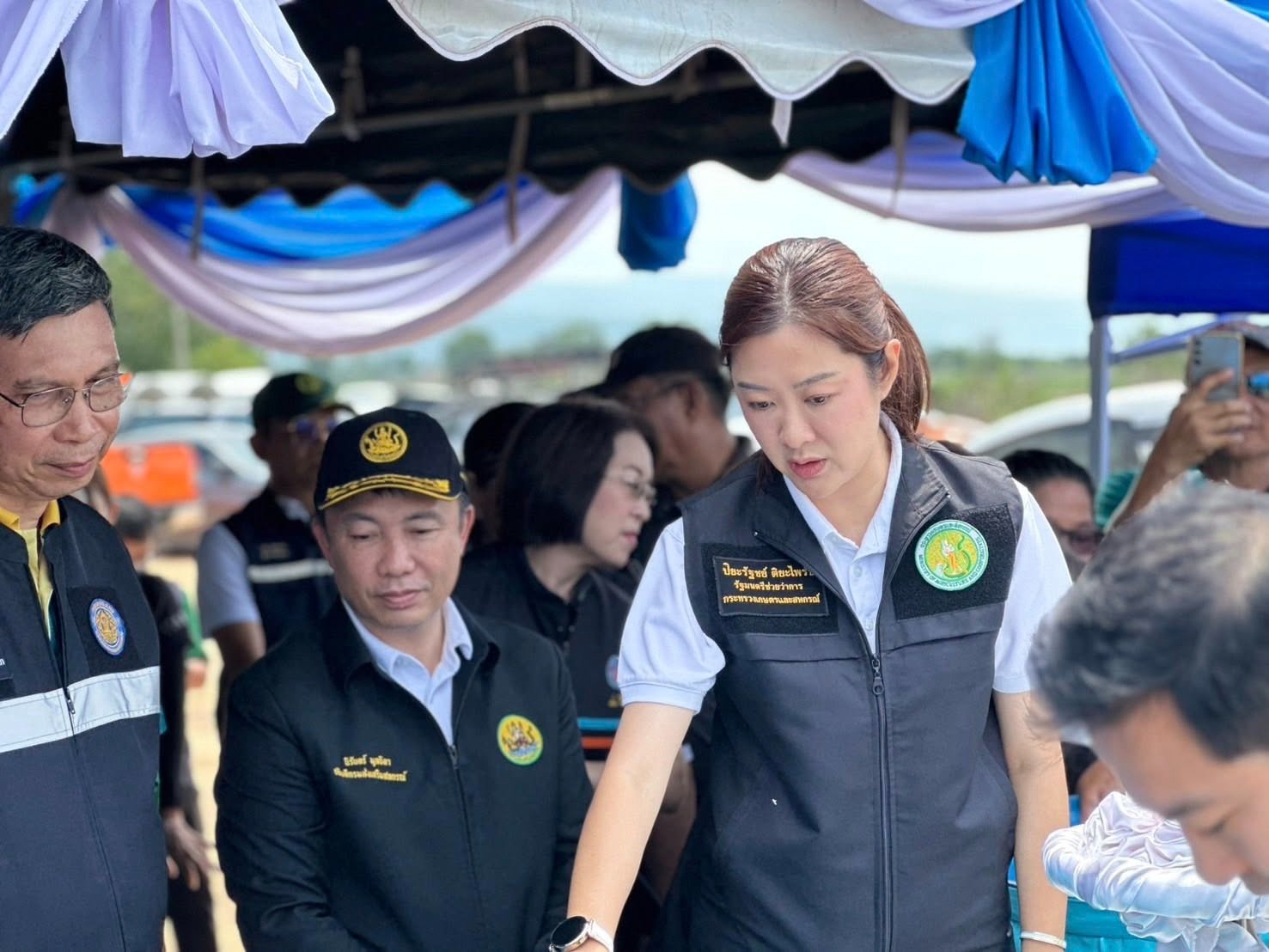นางสาวปิยะรัฐชย์ ติยะไพรัช ... พารามิเตอร์รูปภาพ 1