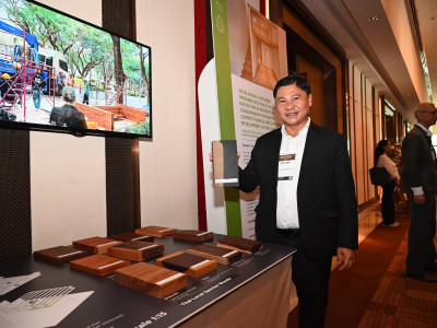 รองอธิบดีกรมส่งเสริมสหกรณ์ เข้าร่วมงานเสวนา “The Wood ... พารามิเตอร์รูปภาพ 2
