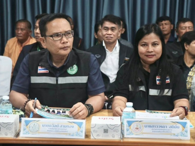 ผู้ทรงคุณวุฒิด้านการสหกรณ์ พร้อมด้วย ผู้ตรวจราชการกรม ... พารามิเตอร์รูปภาพ 8