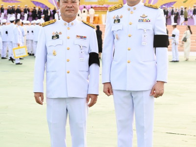 นายอนุทิน ชาญวีรกูล นายกรัฐมนตรี และนางธนนนท์ ชาญวีรกูล ... พารามิเตอร์รูปภาพ 16